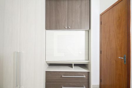 Quarto 1 de apartamento para alugar com 2 quartos, 34m² em Vila Aricanduva, São Paulo