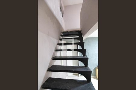 Studio de kitnet/studio para alugar com 1 quarto, 48m² em Jardim Santa Barbara, Guarulhos
