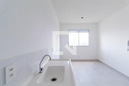 Sala/Cozinha de apartamento para alugar com 2 quartos, 35m² em Vila Ré, São Paulo