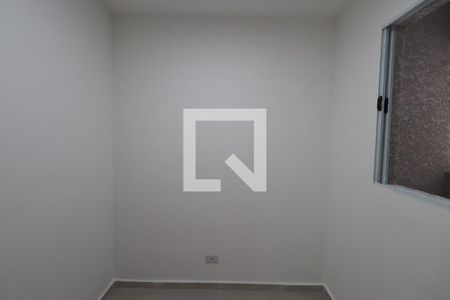 Quarto 2 de apartamento para alugar com 2 quartos, 27m² em Penha de França, São Paulo