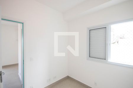 Quarto 2 de apartamento para alugar com 2 quartos, 42m² em Vila Mazzei, São Paulo