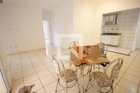 Sala de apartamento para alugar com 2 quartos, 68m² em Jardim Castelo Branco , Ribeirão Preto