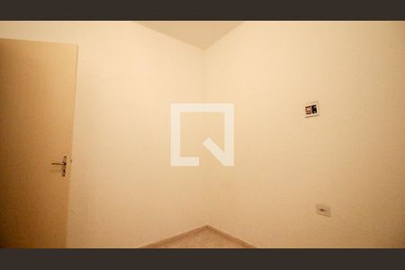 Sala/Quarto de casa para alugar com 1 quarto, 30m² em Jardim Marília, São Paulo