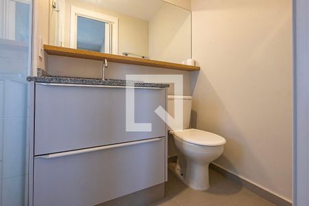 Banheirio de apartamento para alugar com 1 quarto, 33m² em Cerqueira César, São Paulo