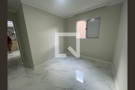 Quarto 2 de apartamento para alugar com 2 quartos, 48m² em Parque Rincao, Cotia