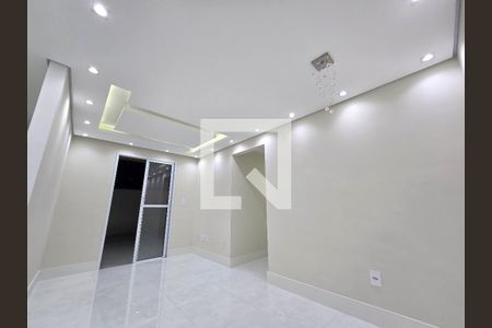 Apartamento à venda com 2 quartos, 90m² em Vila Carmosina, São Paulo