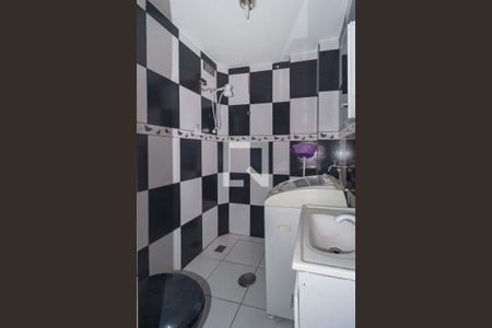 Banheiro de apartamento para alugar com 1 quarto, 30m² em Brás, São Paulo