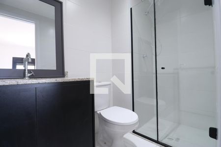 Banheiro de apartamento para alugar com 1 quarto, 24m² em Pompeia, São Paulo