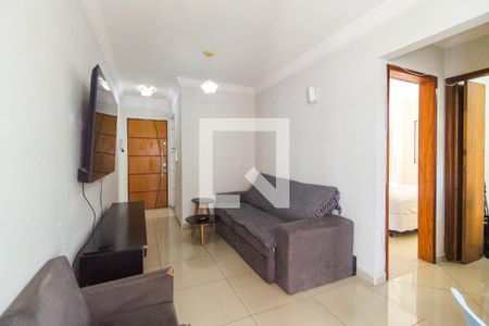 Sala de apartamento para alugar com 2 quartos, 50m² em Vila Carmosina, São Paulo