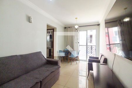 Sala de apartamento para alugar com 2 quartos, 50m² em Vila Carmosina, São Paulo