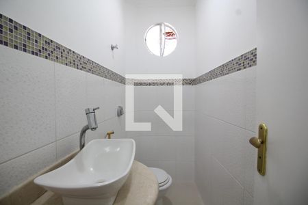 Lavabo de casa de condomínio para alugar com 4 quartos, 258m² em Freguesia (jacarepaguá), Rio de Janeiro
