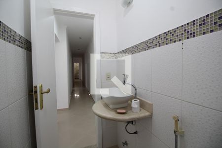 Lavabo de casa de condomínio para alugar com 4 quartos, 258m² em Freguesia (jacarepaguá), Rio de Janeiro