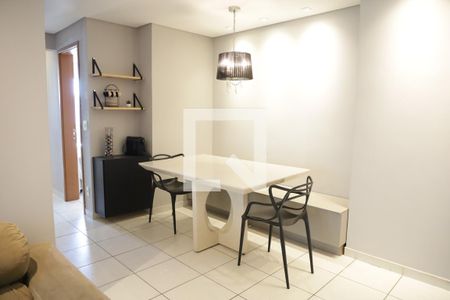 Sala de apartamento para alugar com 3 quartos, 77m² em Parque Amazonia, Goiânia