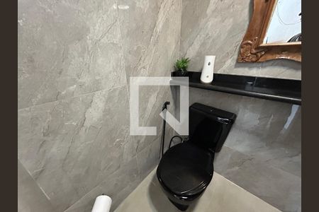 Lavabo de casa à venda com 2 quartos, 170m² em Méier, Rio de Janeiro
