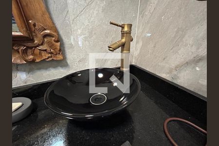 Lavabo de casa à venda com 2 quartos, 170m² em Méier, Rio de Janeiro