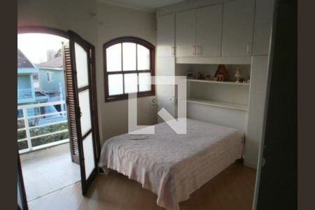 Casa à venda com 3 quartos, 245m² em Jardim Textil, São Paulo