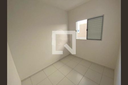 Apartamento para alugar com 2 quartos, 40m² em Vila Antonieta, São Paulo