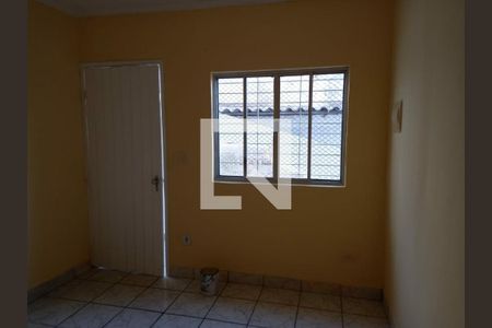 Casa à venda com 3 quartos, 130m² em Jardim Maringa, São Paulo