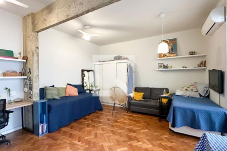 Sala de kitnet/studio à venda com 1 quarto, 37m² em Copacabana, Rio de Janeiro