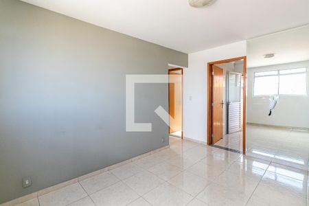 Sala de apartamento à venda com 2 quartos, 57m² em Alvorada, Contagem