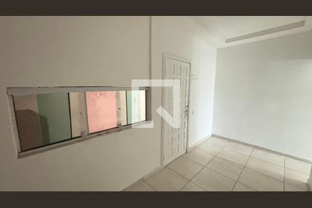 Sala de apartamento para alugar com 2 quartos, 60m² em Jardim Las Vegas, Santo André