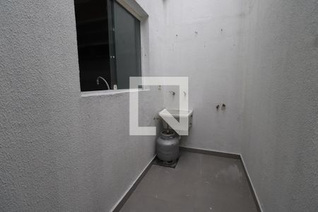 Casa de condomínio à venda com 56m², 2 quartos e 1 vagaÁrea de Serviço