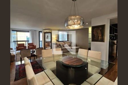 Apartamento à venda com 3 quartos, 161m² em Moema, São Paulo