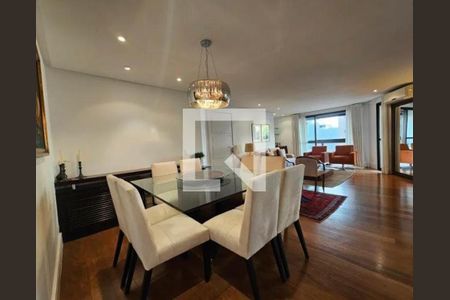 Apartamento à venda com 3 quartos, 161m² em Moema, São Paulo