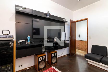 Sala de TV de casa para alugar com 4 quartos, 460m² em Jardim Franca, São Paulo