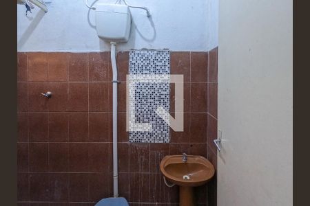 Banheiro de casa para alugar com 1 quarto, 50m² em Jardim Peri, São Paulo
