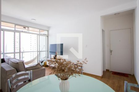 Sala de apartamento à venda com 2 quartos, 70m² em Vila Valparaíso, Santo André