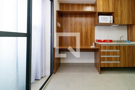 Sala / Quarto de casa para alugar com 1 quarto, 23m² em Vila Gustavo, São Paulo