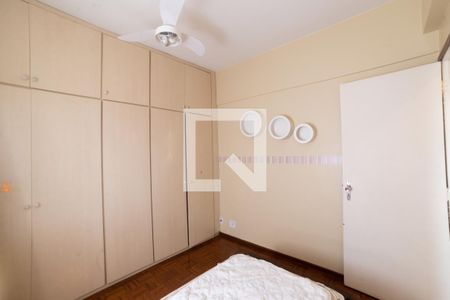 Quarto 2 de apartamento para alugar com 2 quartos, 120m² em Lourdes, Belo Horizonte