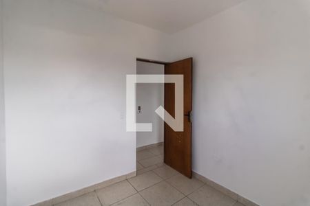 Quarto 2 de apartamento para alugar com 2 quartos, 50m² em Cangaiba, São Paulo