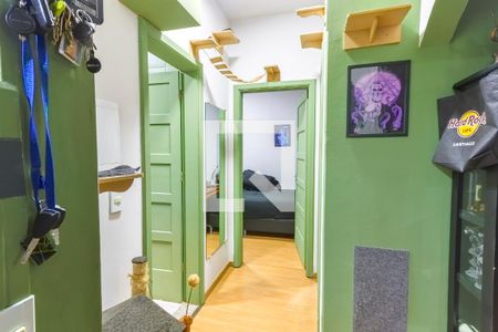 Corredor de apartamento para alugar com 2 quartos, 65m² em Centro, Curitiba