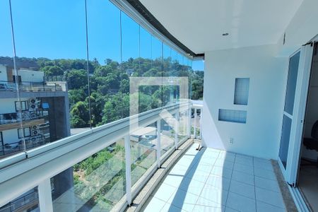 Varanda de apartamento para alugar com 2 quartos, 105m² em Jardim Primavera, Duque de Caxias