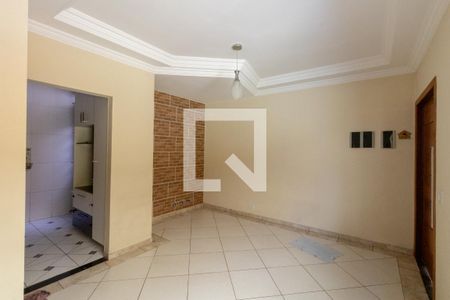 Sala de casa de condomínio à venda com 3 quartos, 87m² em Vila Pierina, São Paulo