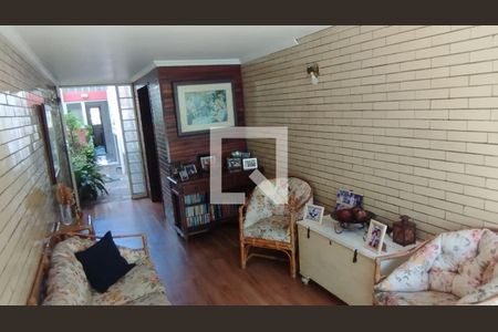 Casa à venda com 6 quartos, 200m² em Floresta, Belo Horizonte