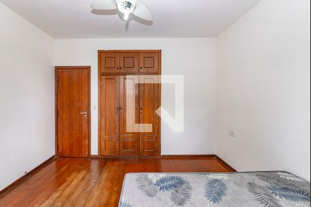 Quarto  de apartamento para alugar com 3 quartos, 90m² em Coração Eucarístico, Belo Horizonte