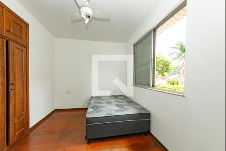 Quarto  de apartamento para alugar com 3 quartos, 90m² em Coração Eucarístico, Belo Horizonte