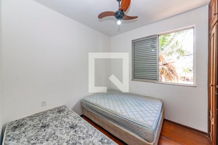 Quarto 2 de apartamento para alugar com 3 quartos, 90m² em Coração Eucarístico, Belo Horizonte