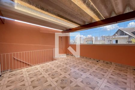 Sacada de casa à venda com 2 quartos, 125m² em Baeta Neves, São Bernardo do Campo