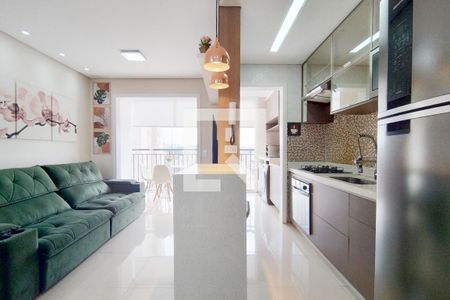 Sala de apartamento à venda com 2 quartos, 60m² em Jaguaribe, Osasco