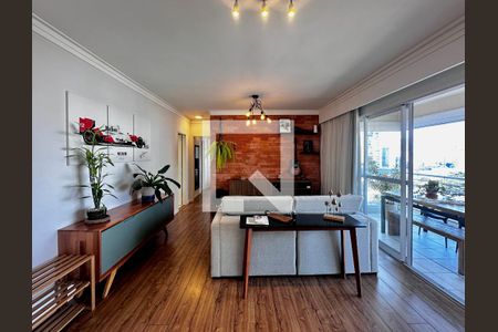 Sala de apartamento para alugar com 2 quartos, 63m² em Santo Amaro, São Paulo