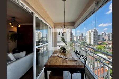 Sacada de apartamento para alugar com 2 quartos, 63m² em Santo Amaro, São Paulo