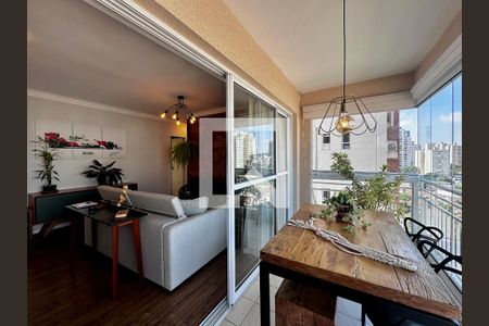 Sacada de apartamento para alugar com 2 quartos, 63m² em Santo Amaro, São Paulo
