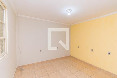 Sala / Quarto de casa para alugar com 1 quarto, 30m² em Vila Tolstoi, São Paulo