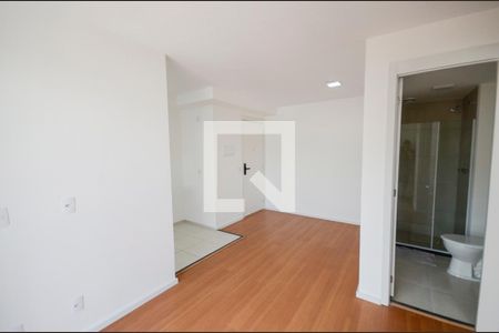 Sala de apartamento para alugar com 2 quartos, 47m² em São Francisco Xavier, Rio de Janeiro