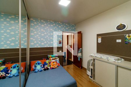 Quarto de casa à venda com 3 quartos, 236m² em Vila Gustavo, São Paulo