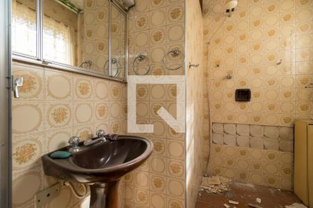 Banheiro da Suíte de casa para alugar com 5 quartos, 236m² em Água Rasa, São Paulo